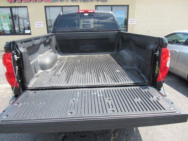 Toyota Tundra SR5 5.7L V8 Double Cab 2WD 2018