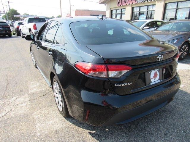 Toyota Corolla LE 2021