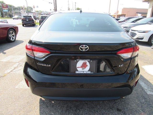Toyota Corolla LE 2021