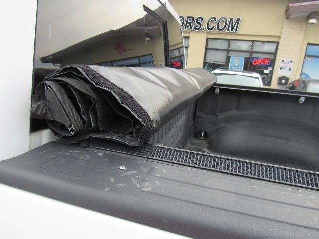 RAM 1500 Tradesman Crew Cab SB 4WD 2019