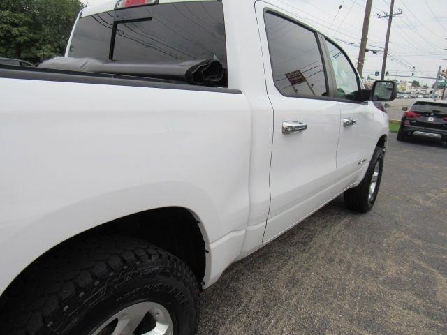 RAM 1500 Tradesman Crew Cab SB 4WD 2019