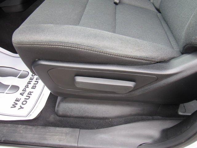 RAM 1500 Tradesman Crew Cab SB 4WD 2019