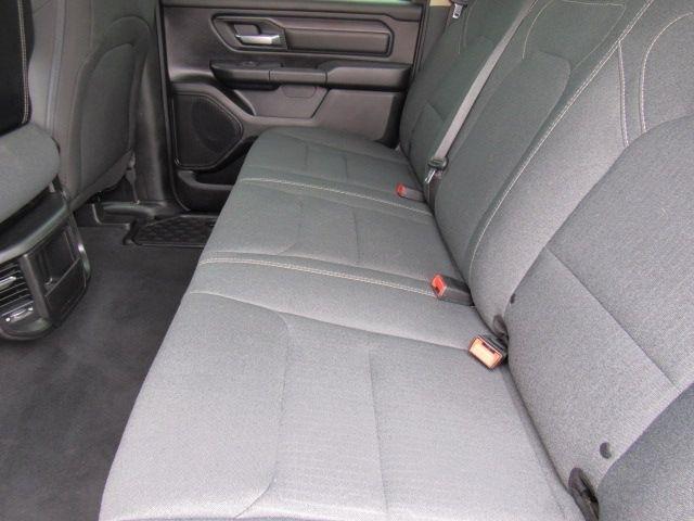 RAM 1500 Tradesman Crew Cab SB 4WD 2019
