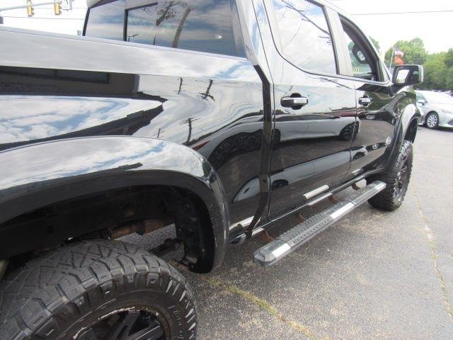 Chevrolet Silverado 1500 RST Crew Cab 4WD 2019