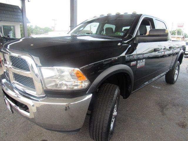 RAM 2500 Tradesman Crew Cab SWB 4WD 2018