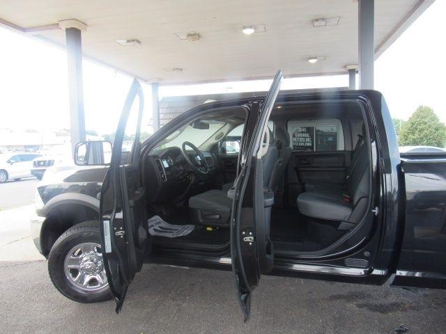 RAM 2500 Tradesman Crew Cab SWB 4WD 2018
