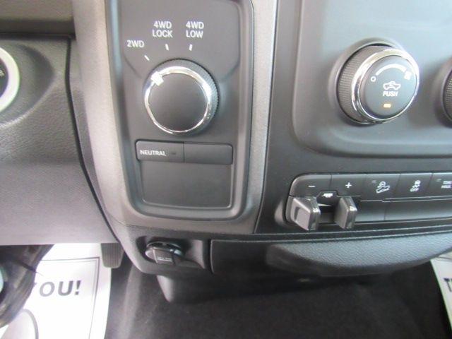 RAM 2500 Tradesman Crew Cab SWB 4WD 2018
