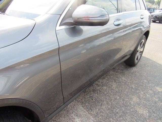 Mercedes-Benz GLC-Class GLC300 2021