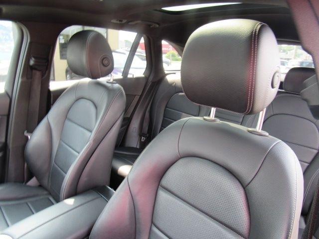 Mercedes-Benz GLC-Class GLC300 2021