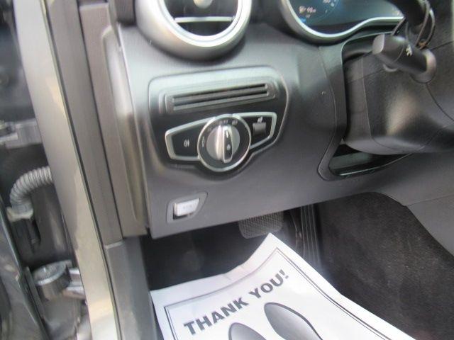 Mercedes-Benz GLC-Class GLC300 2021