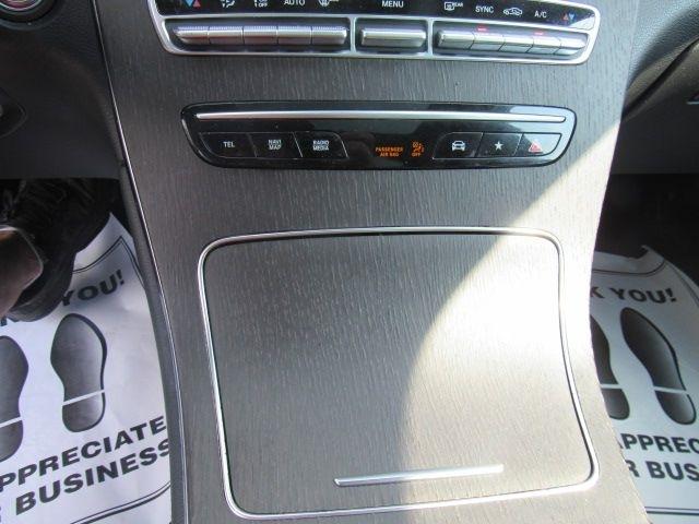 Mercedes-Benz GLC-Class GLC300 2021