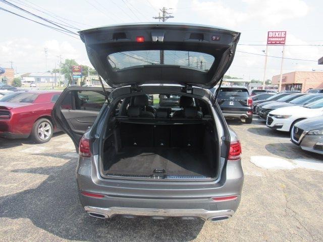 Mercedes-Benz GLC-Class GLC300 2021