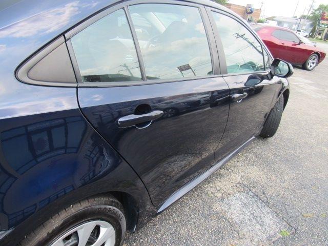 Toyota Corolla LE 2021