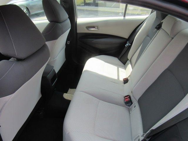 Toyota Corolla LE 2021