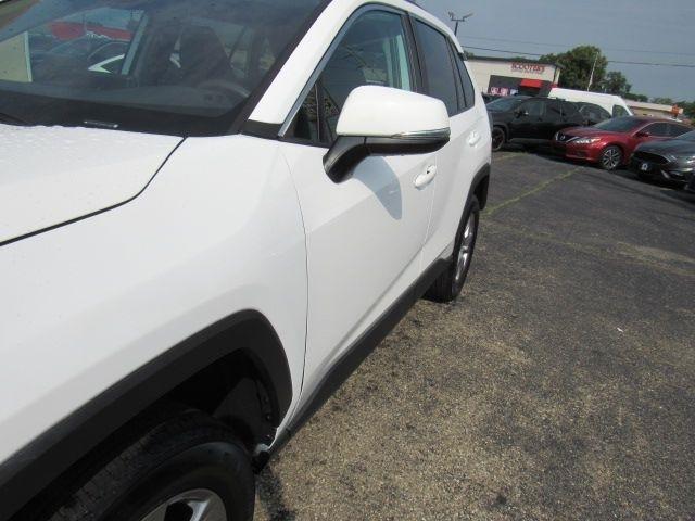 Toyota RAV4 XLE AWD 2025