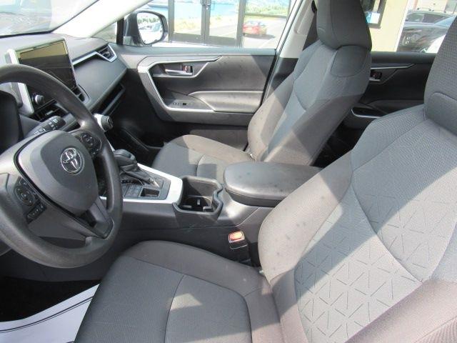 Toyota RAV4 XLE AWD 2025