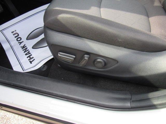 Toyota RAV4 XLE AWD 2025