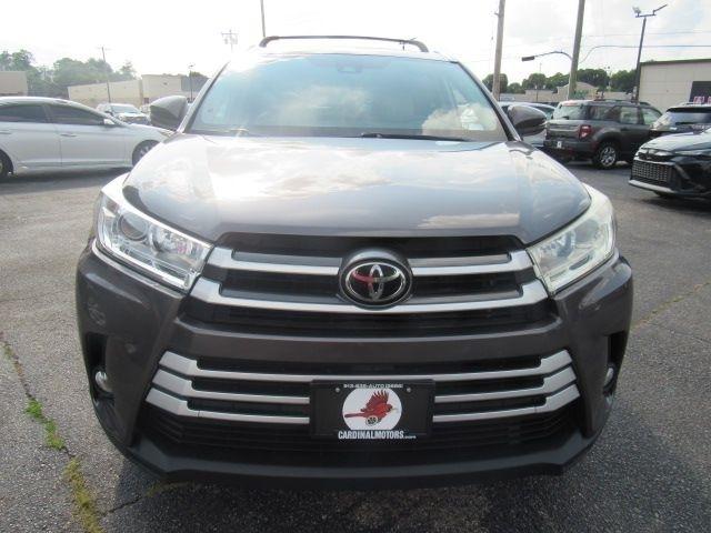 Toyota Highlander XLE AWD V6 2019