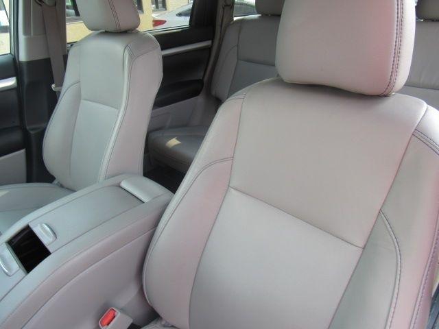 Toyota Highlander XLE AWD V6 2019