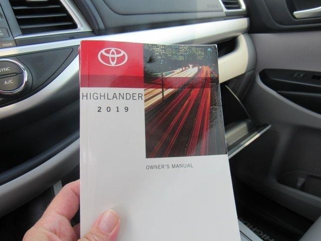 Toyota Highlander XLE AWD V6 2019