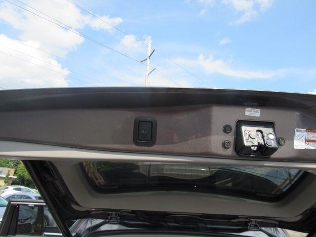 Toyota Highlander XLE AWD V6 2019
