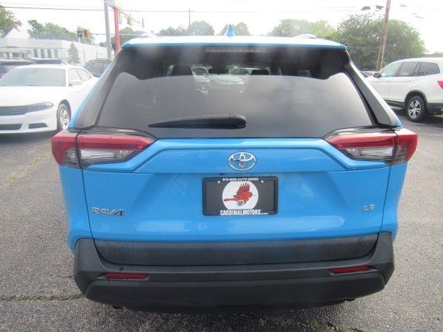 Toyota RAV4 LE 2019