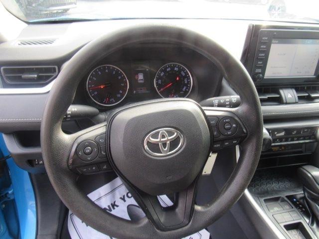 Toyota RAV4 LE 2019