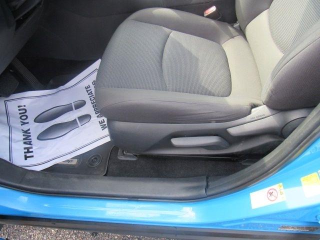Toyota RAV4 LE 2019