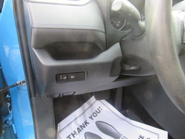 Toyota RAV4 LE 2019