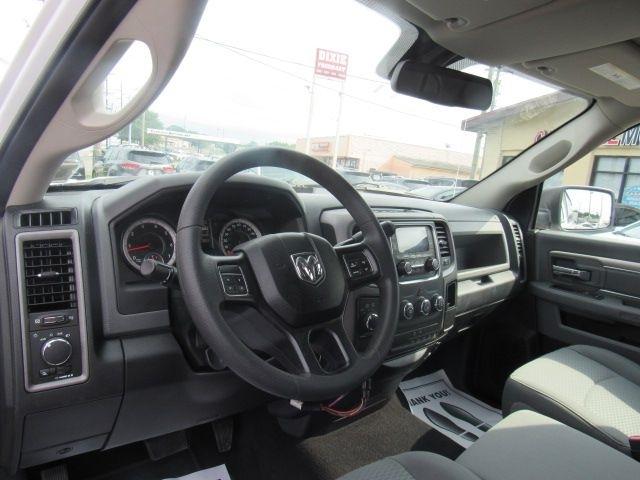 RAM 2500 Tradesman Regular Cab 4WD 2018