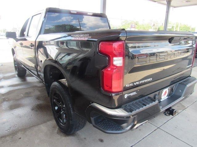 Chevrolet Silverado 1500 Custom Trail Boss Crew Cab Long Box 4WD 2019