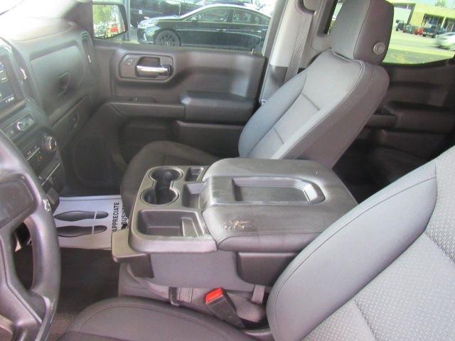 Chevrolet Silverado 1500 Custom Trail Boss Crew Cab Long Box 4WD 2019