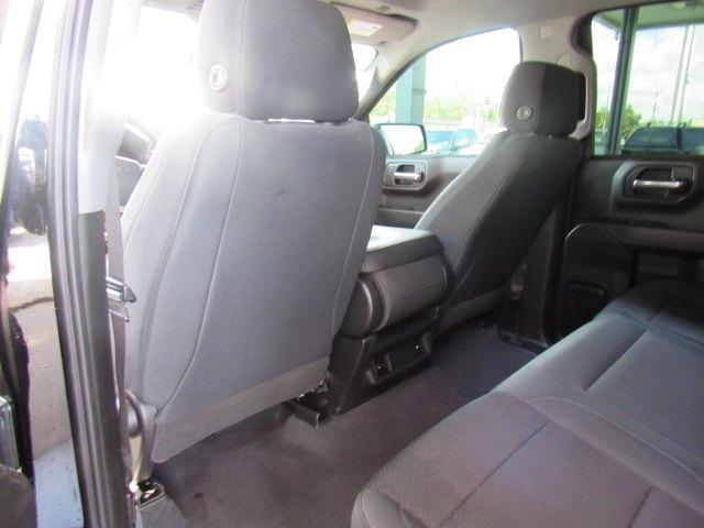 Chevrolet Silverado 1500 Custom Trail Boss Crew Cab Long Box 4WD 2019