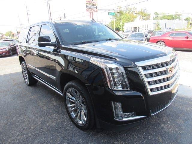 Cadillac Escalade Premium 4WD 2017