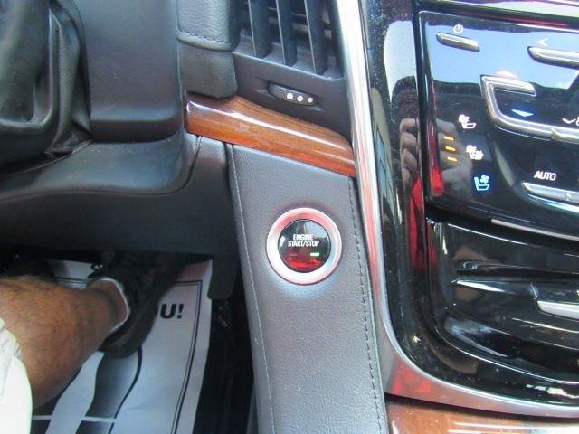 Cadillac Escalade Premium 4WD 2017