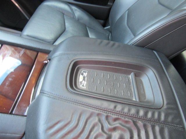 Cadillac Escalade Premium 4WD 2017