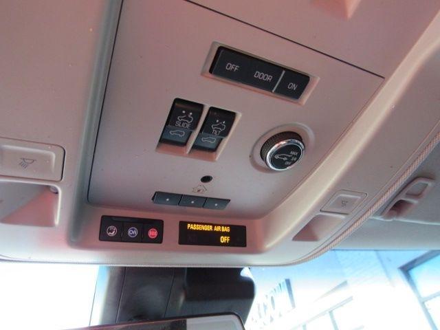 Cadillac Escalade Premium 4WD 2017