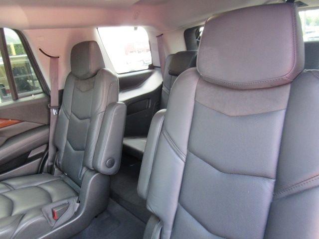 Cadillac Escalade Premium 4WD 2017