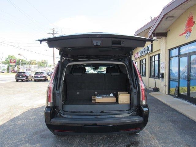 Cadillac Escalade Premium 4WD 2017