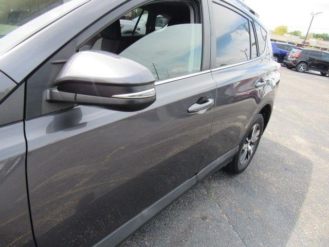 Toyota RAV4 XLE AWD 2018