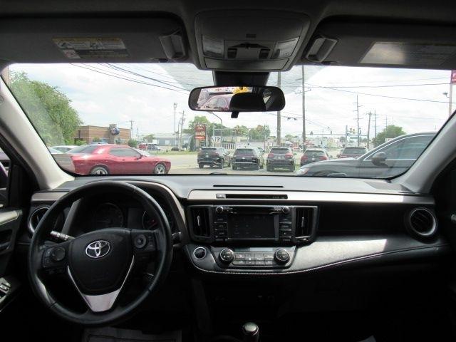 Toyota RAV4 XLE AWD 2018