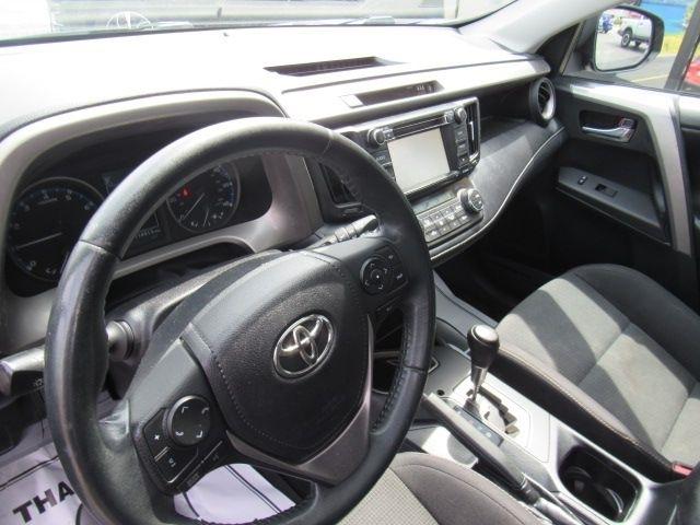 Toyota RAV4 XLE AWD 2018