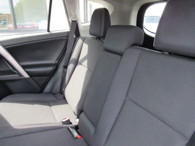Toyota RAV4 XLE AWD 2018