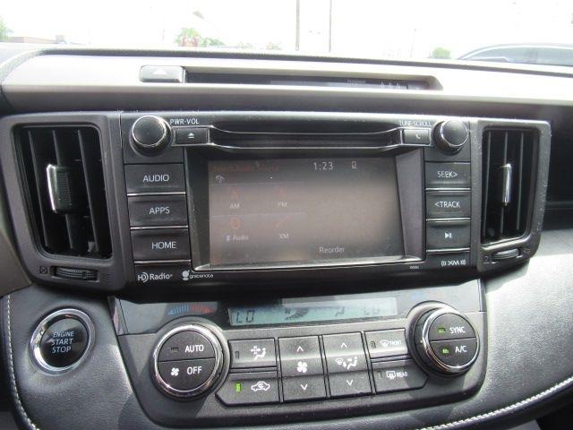 Toyota RAV4 XLE AWD 2018