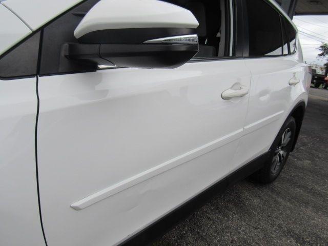Toyota RAV4 XLE FWD 2018