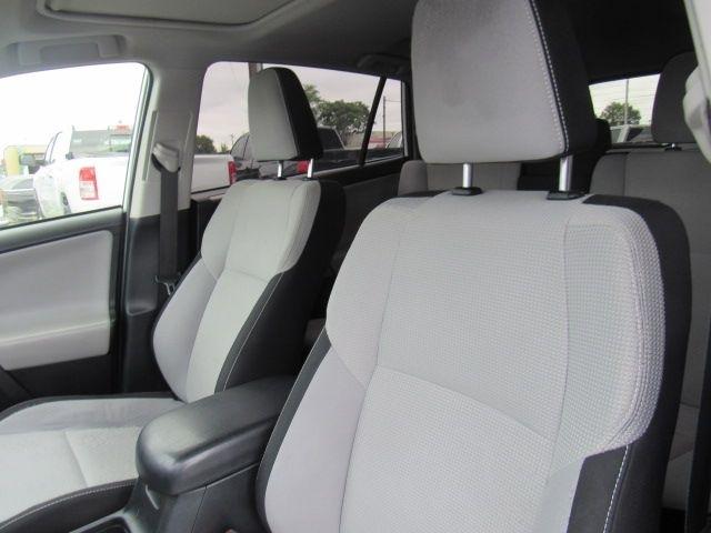 Toyota RAV4 XLE FWD 2018