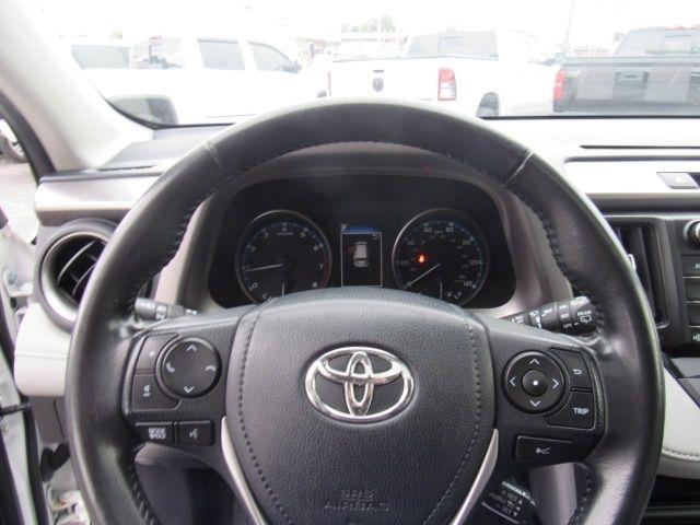 Toyota RAV4 XLE FWD 2018