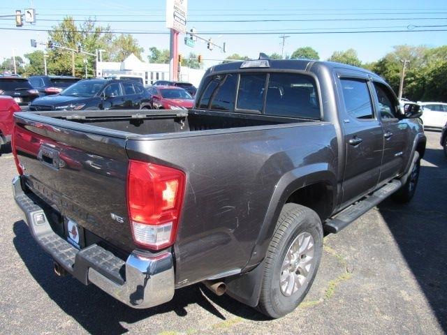 Toyota Tacoma SR5 Double Cab Long Bed V6 6AT 4WD 2017