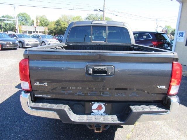 Toyota Tacoma SR5 Double Cab Long Bed V6 6AT 4WD 2017