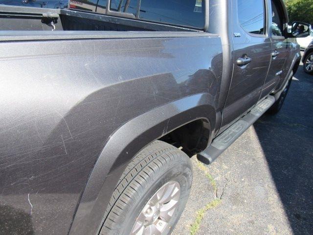 Toyota Tacoma SR5 Double Cab Long Bed V6 6AT 4WD 2017